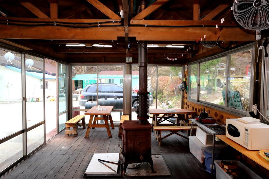 Pinearoma Pension Hongcheon Extérieur photo
