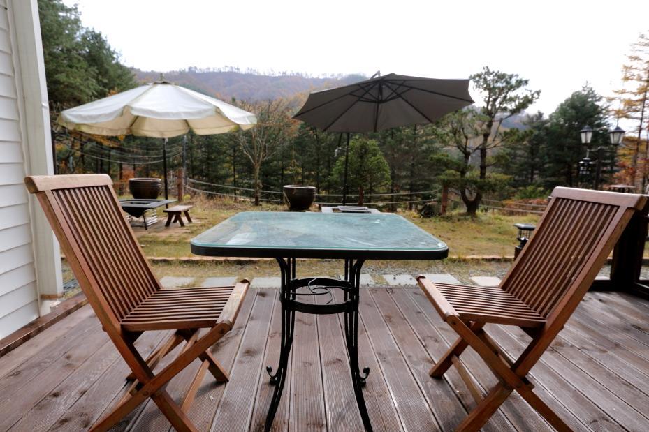 Pinearoma Pension Hongcheon Extérieur photo