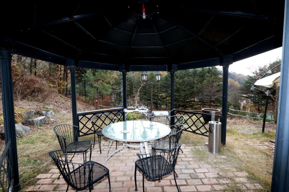 Pinearoma Pension Hongcheon Extérieur photo