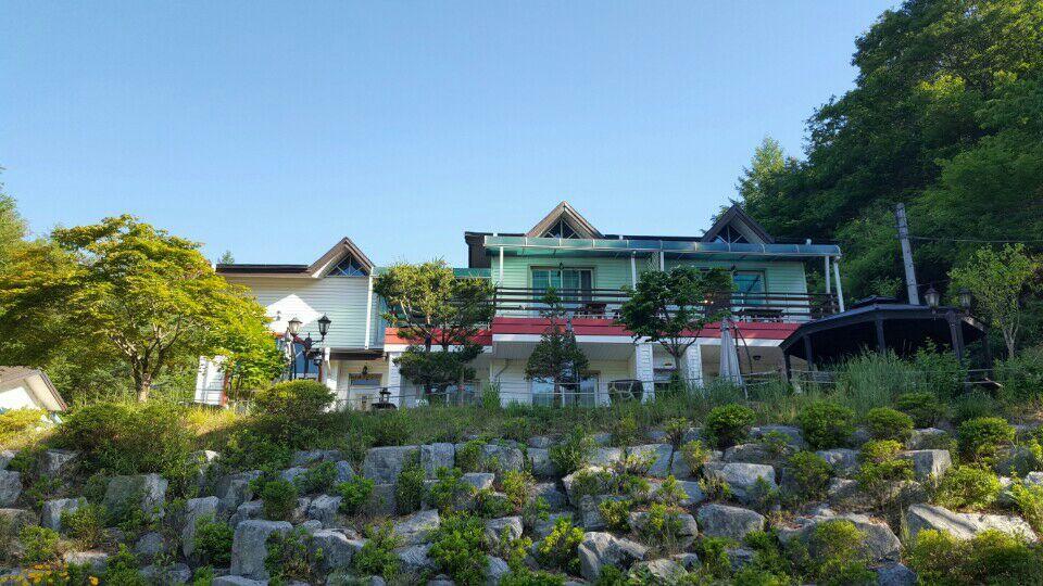 Pinearoma Pension Hongcheon Extérieur photo