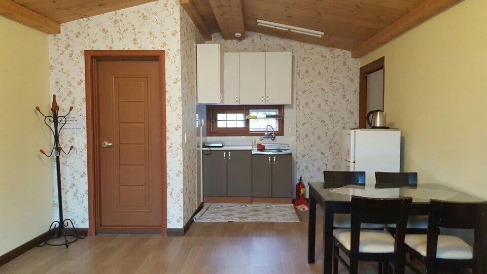 Pinearoma Pension Hongcheon Extérieur photo